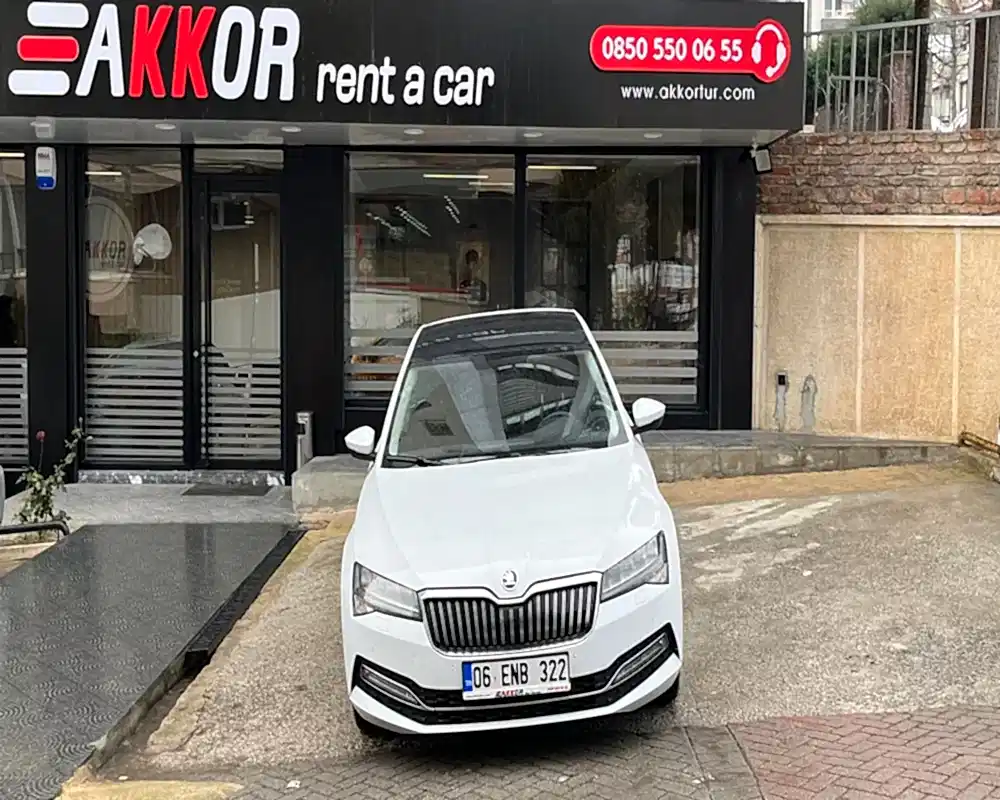 SKODA SUPER B DİZEL OTOMATİK KİRALAMA
